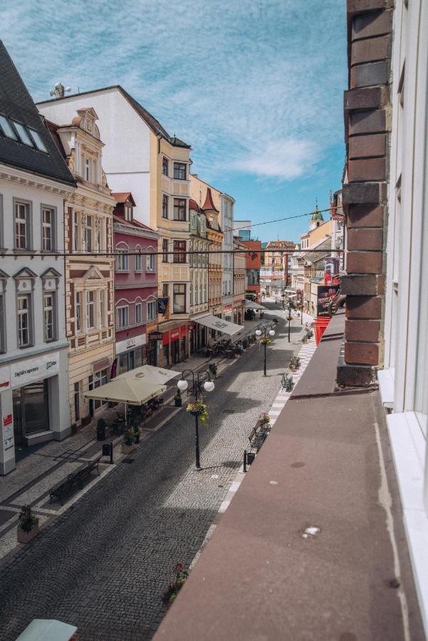 Grand Apartments In The Centre Of Teplice Dış mekan fotoğraf